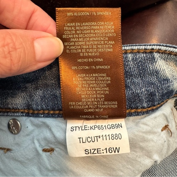 Kut From the Kloth Reese Ankle Straight Leg High Rise Jeans - Picture 8 of 8